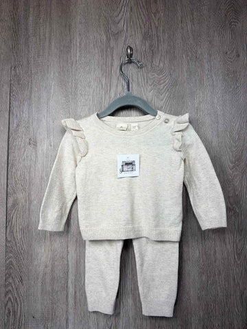 Gap Size 6-12m Outfit