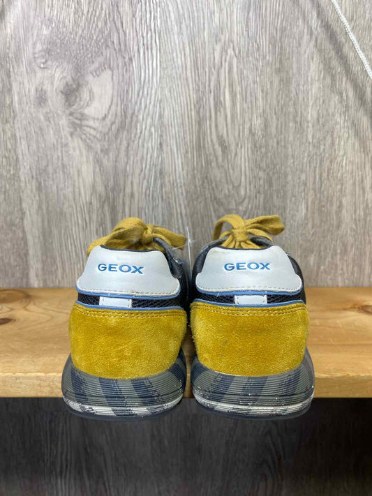 Geox Size Y3.5 Sneakers