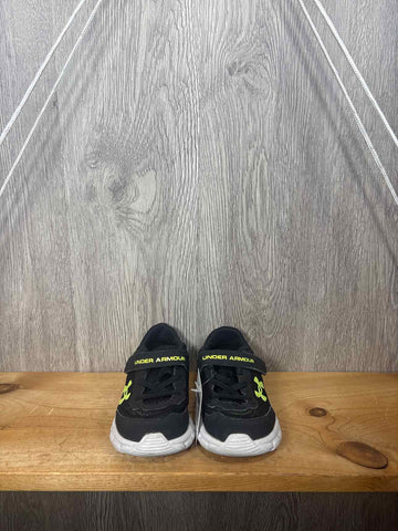 Under Armour Size C9 Sneakers