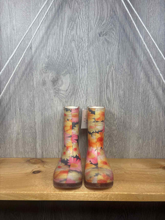 Size C5 Rain Boots