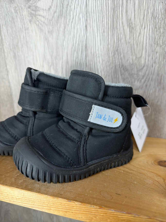 Jan & Jul Size C5 Boots