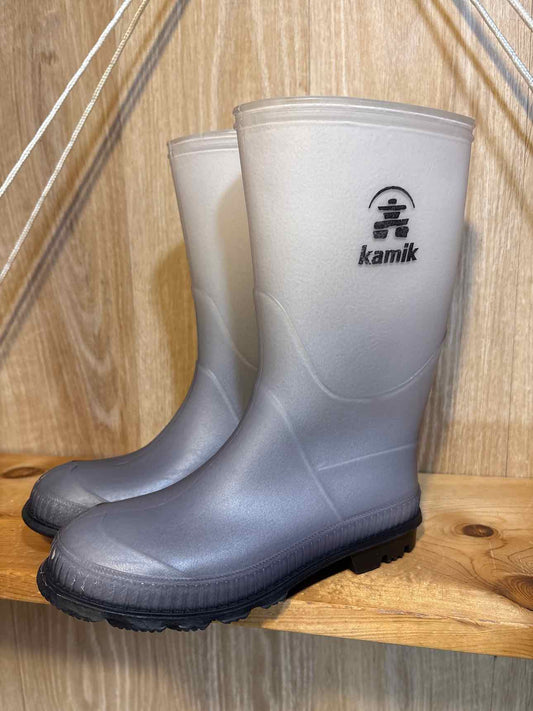 Kamik Size Y1 Rain Boots