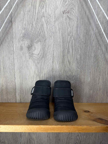 Jan & Jul Size C5 Boots