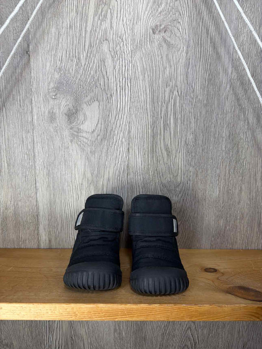 Jan & Jul Size C5 Boots