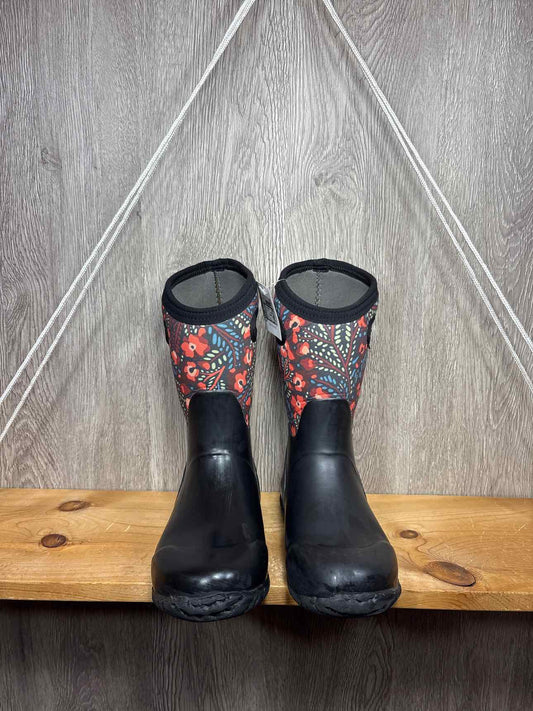 Bogs Size Y3 Rain Boots