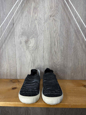 Jan & Jul Size C12 Sneakers