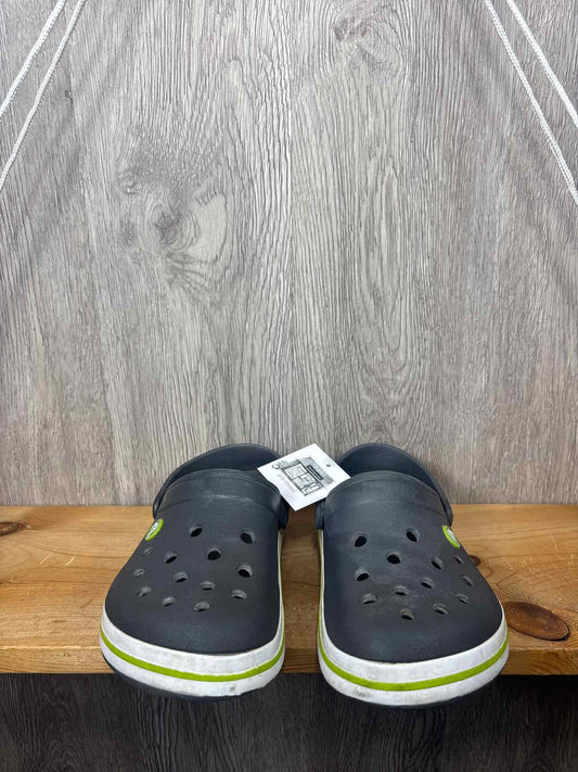 Crocs Size Y3 Summer