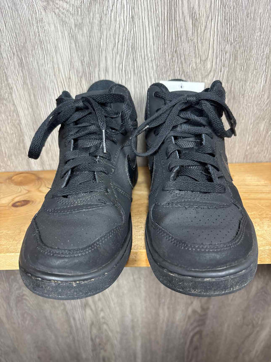 Nike Size Y3 Sneakers