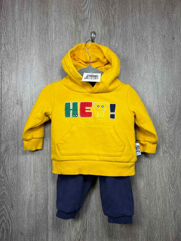 The Bay Size 0-6m Outfit