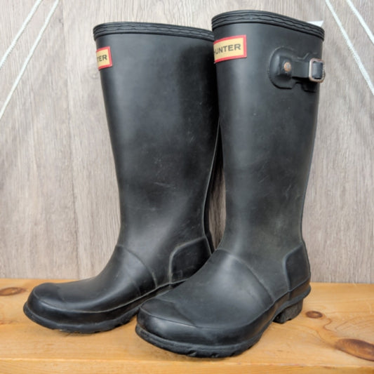 Hunter Size Y1 Rain Boots