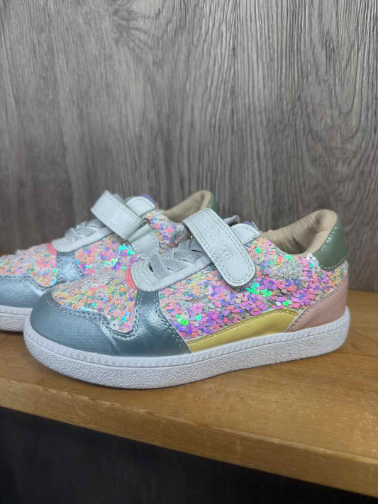 Size C10 Sneakers