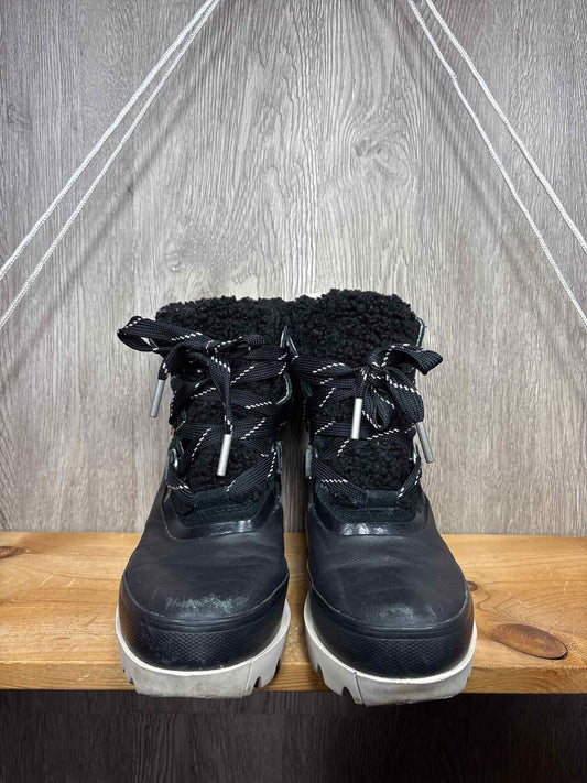 Sorel Size Y6 Boots