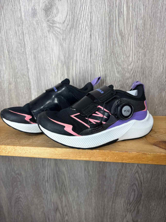 New Balance Size C11 Sneakers