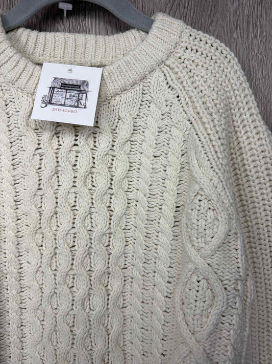 Gap Size 8-9y Sweater