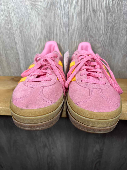 Adidas Size Y5 Sneakers