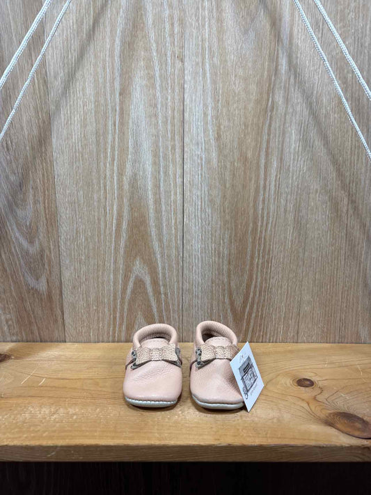 Hey Folks Size C2 Soft Sole