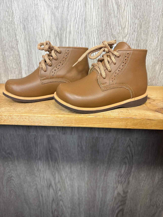 Size C8 Boots