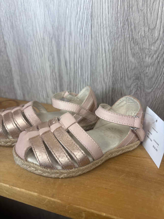 Uggs Size C7 Summer
