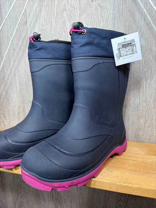 Kamik Size Y5 Rain Boots