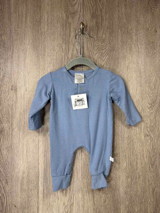 Tiny Button Apparel Size Newborn Romper