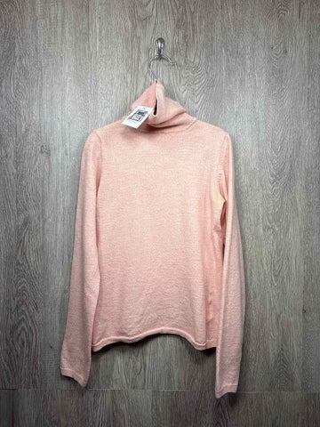 Size 6-7y Sweater