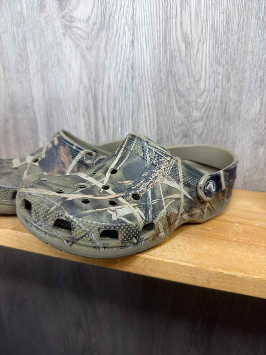 Crocs Size Y1 Summer