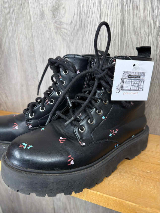 Zara Size Y3 Boots