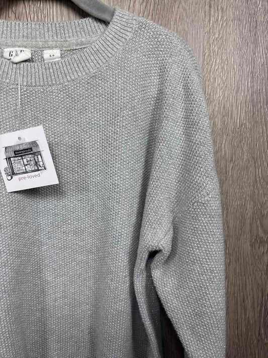 Gap Size 6-7y Sweater