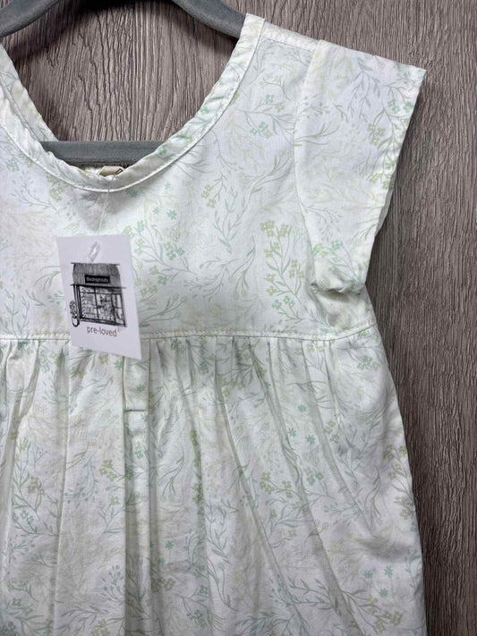 Nest and Nurture Size 4y Shirt