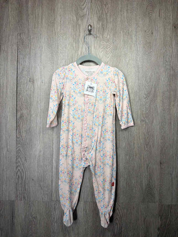 Magnetic me Size 6-9m Sleeper