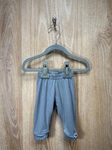 Little and Lively Child Size 0-3m Sample Sale