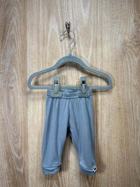 Little and Lively Child Size 0-3m Sample Sale