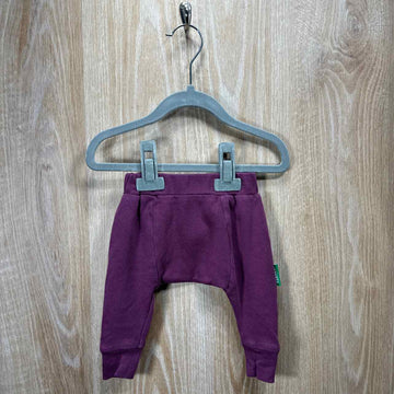 Parade Child Size 0-3m Sample Sale