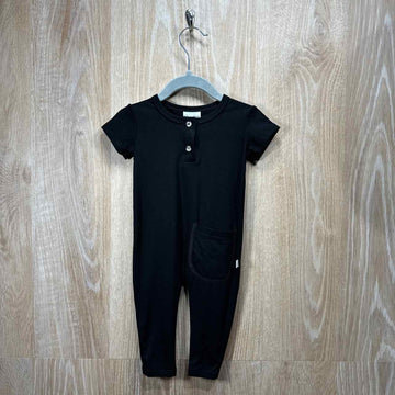Jax and Lennon Child Size 0-6m Sample Sale
