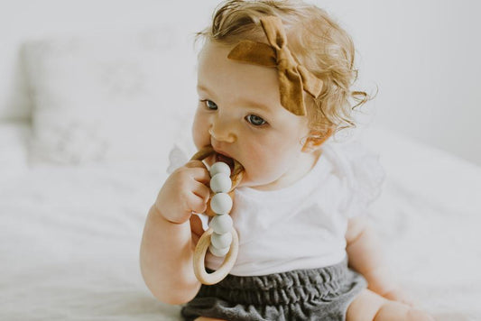 Hayes Teether - Grey