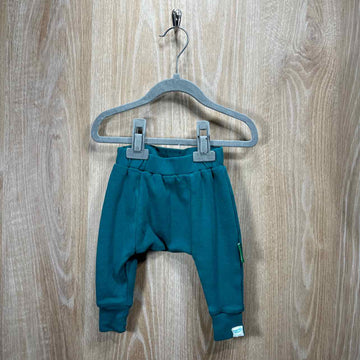 Parade Child Size 0-3m Sample Sale
