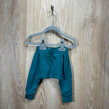 Parade Child Size 0-3m Sample Sale