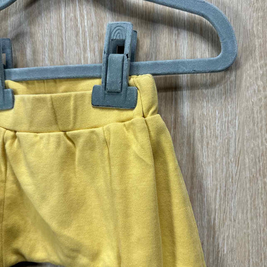 Parade Child Size 0-3m Sample Sale